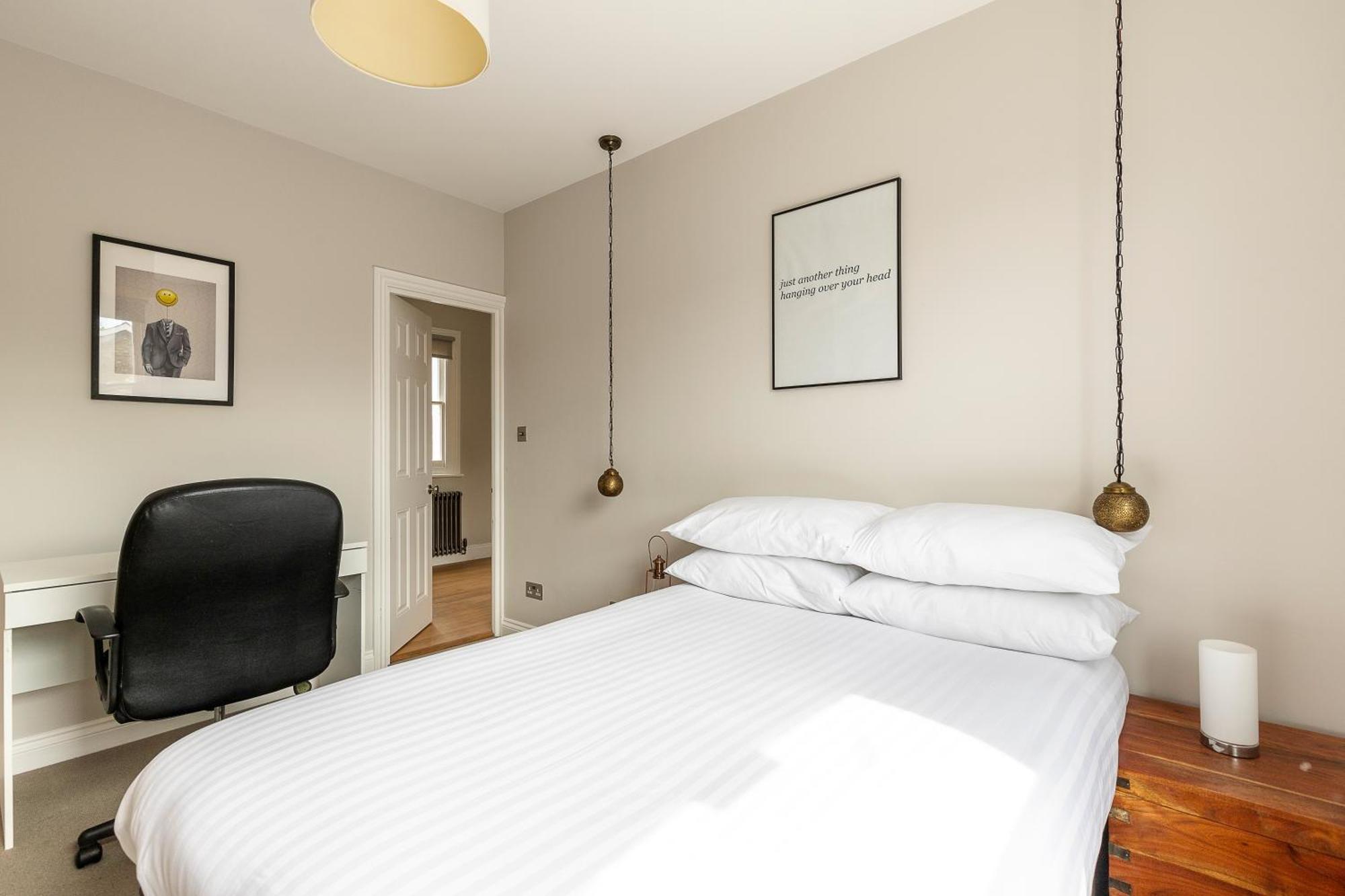 Rustic And Contemporary Haven In Brixton * Londra