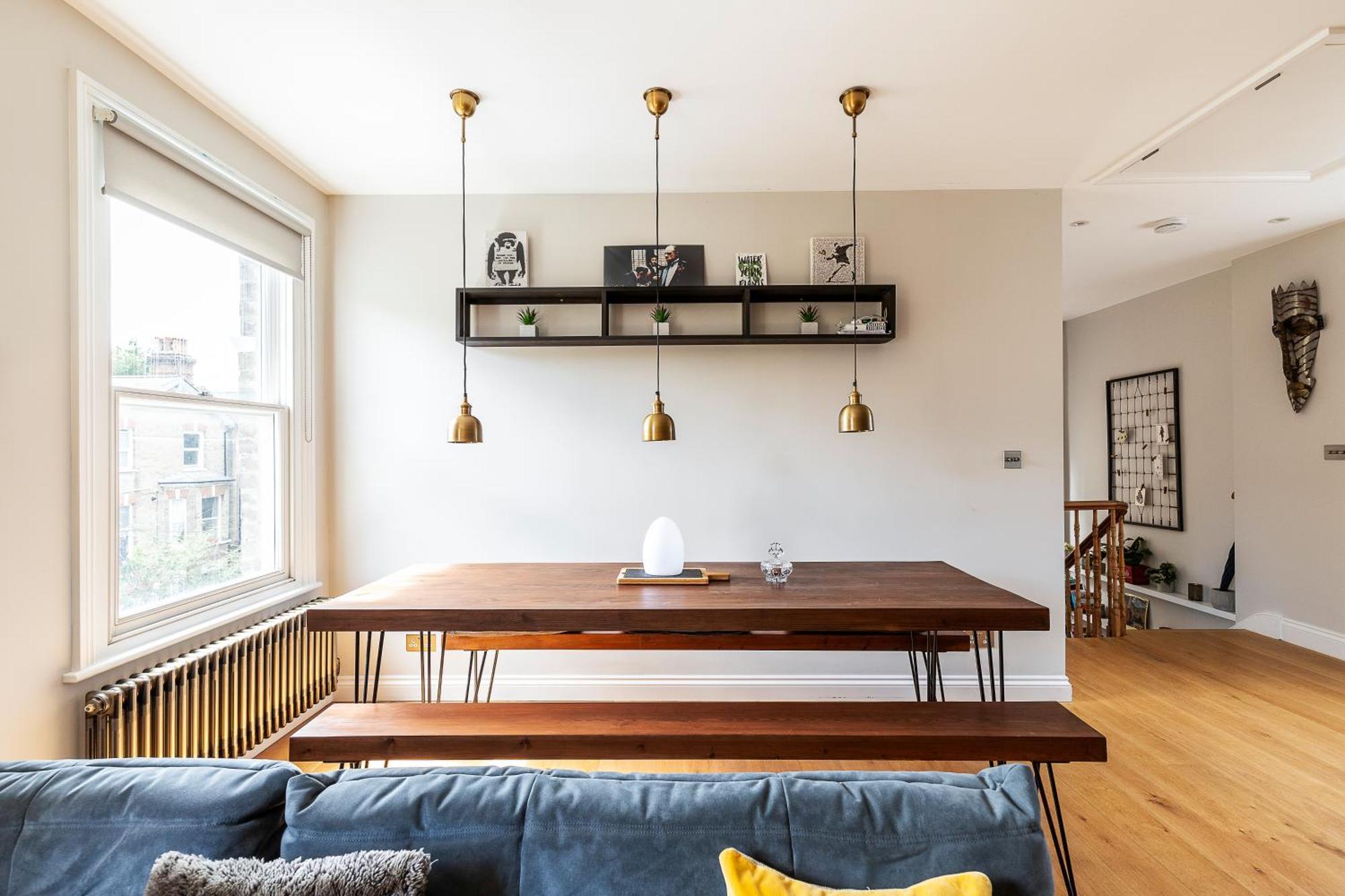 Rustic And Contemporary Haven In Brixton *