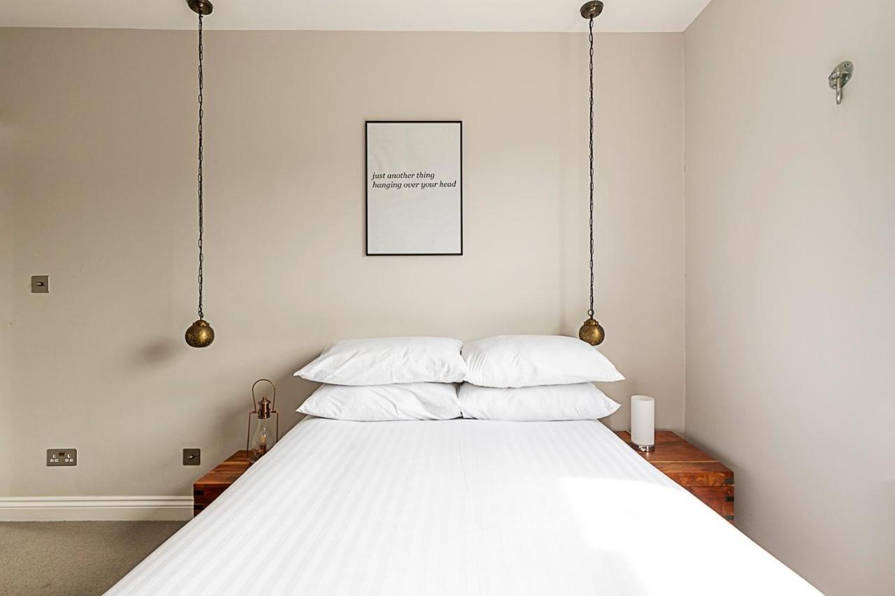 Rustic And Contemporary Haven In Brixton Appartamento